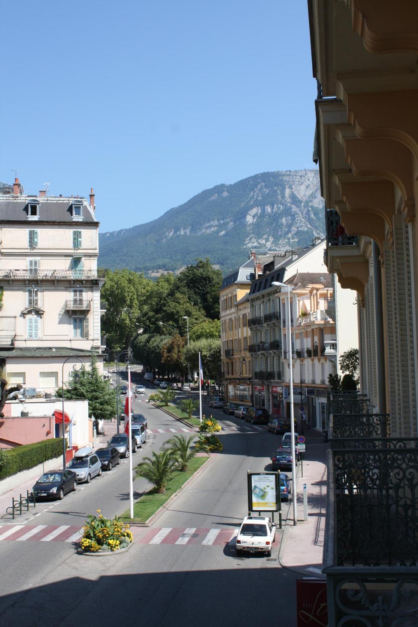 Hotel Savoy Aix-les-Bains Exterior foto